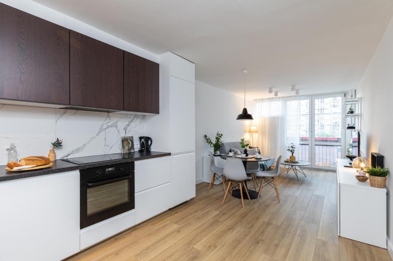 Апартаменты Superapart Jana Pawla II 26 Варшава Экстерьер фото
